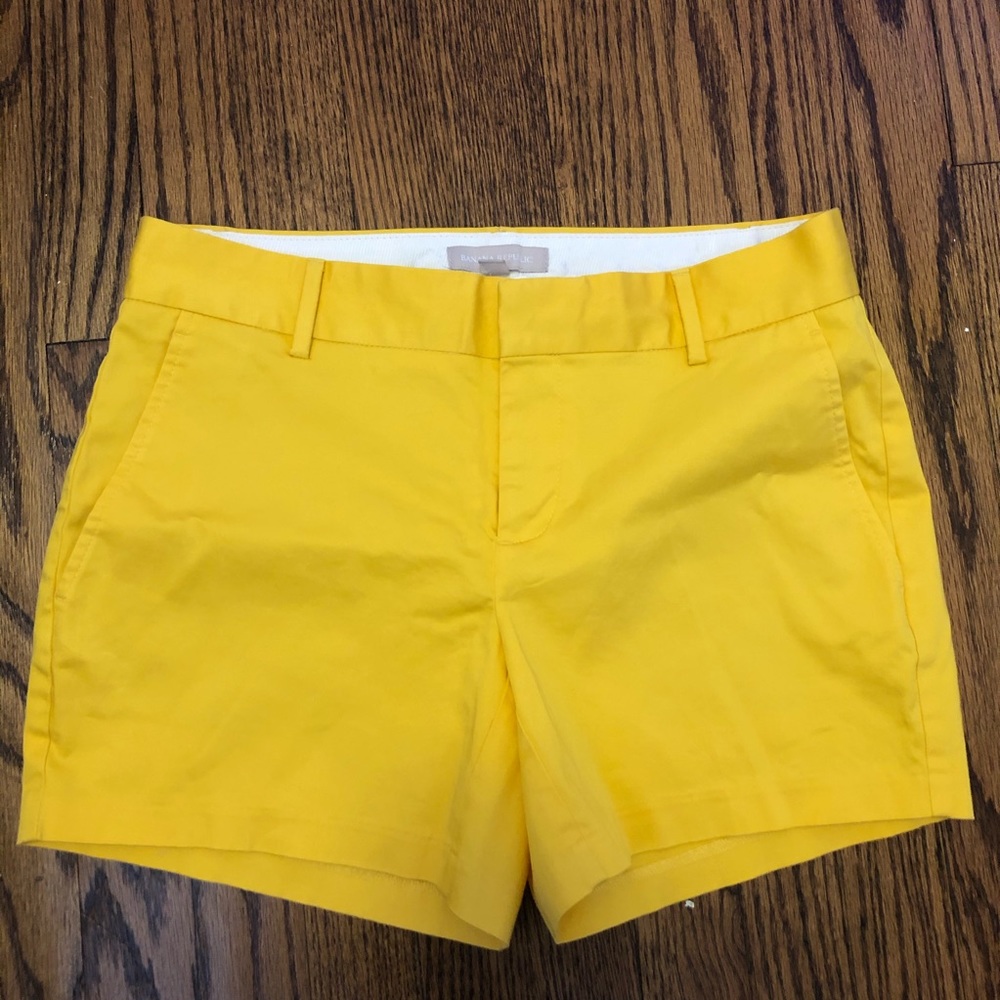 Banana Republic Shorts